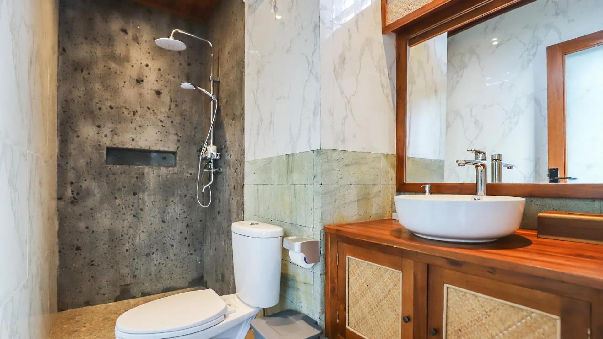 Villa Rasasvada - Bdr With Living Rm&Pool - Free Transport Ubud  Indonesia