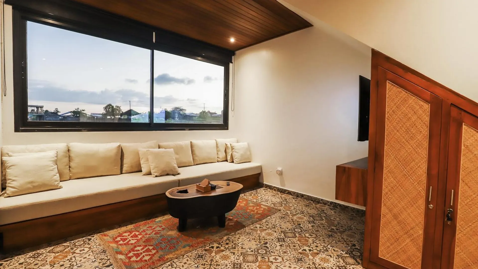 Villa Rasasvada - Bdr With Living Rm&Pool - Free Transport Ubud