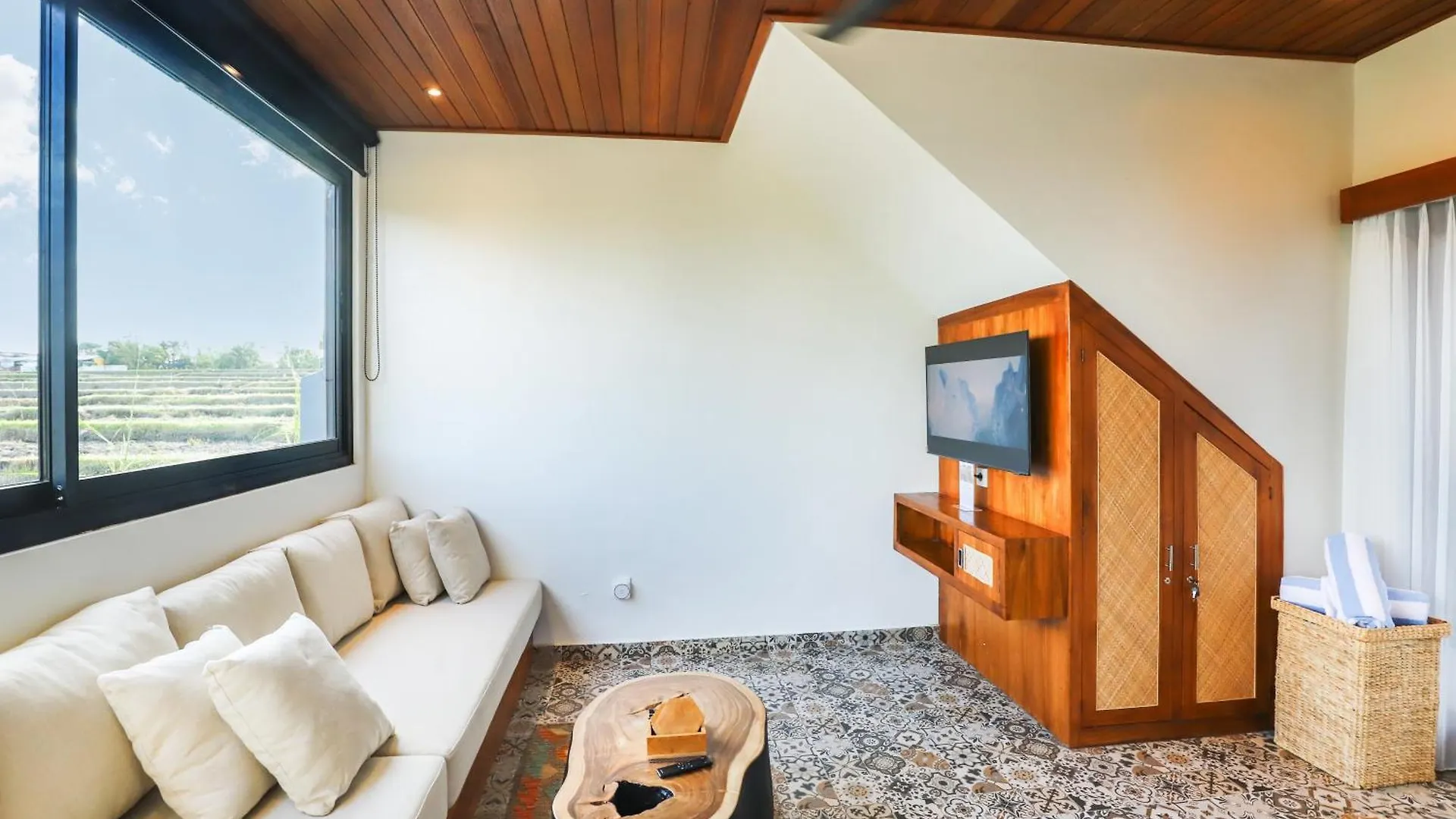 Villa Rasasvada - Bdr With Living Rm&Pool - Free Transport Ubud